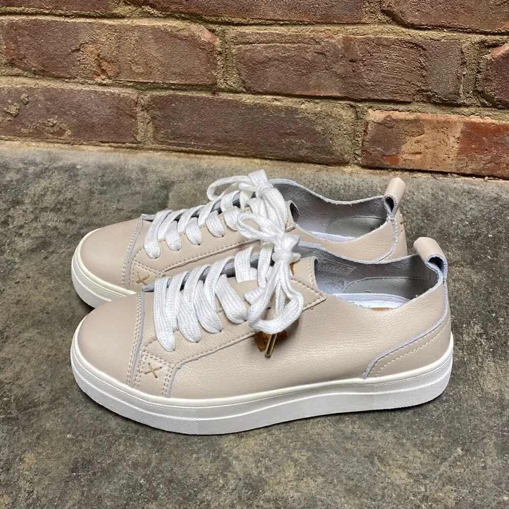 Musse & Cloud Masy Nude Leather Lace Up Sneaker Size 5 NEW